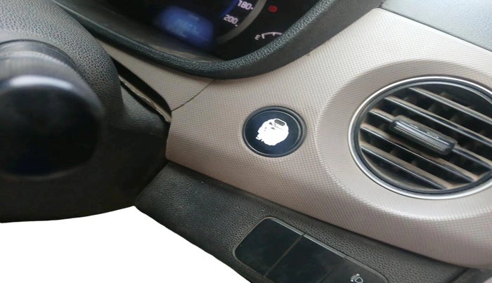 2013 Hyundai Grand i10 SPORTZ 1.1 CRDI, Diesel, Manual, 1,18,586 km, interior