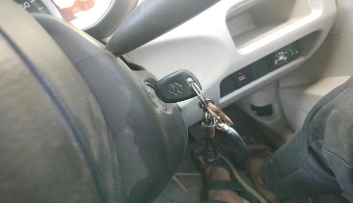 2018 Maruti Celerio VXI AMT (O), CNG, Automatic, 1,06,655 km, interior