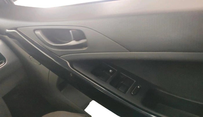 2019 Tata NEXON XMA PETROL, Petrol, Automatic, 37,027 km, interior