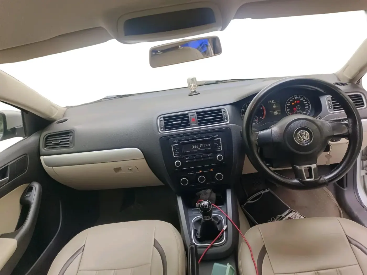 2013 Volkswagen Jetta TRENDLINE TSI, Petrol, Manual, 1,33,841 km, interior
