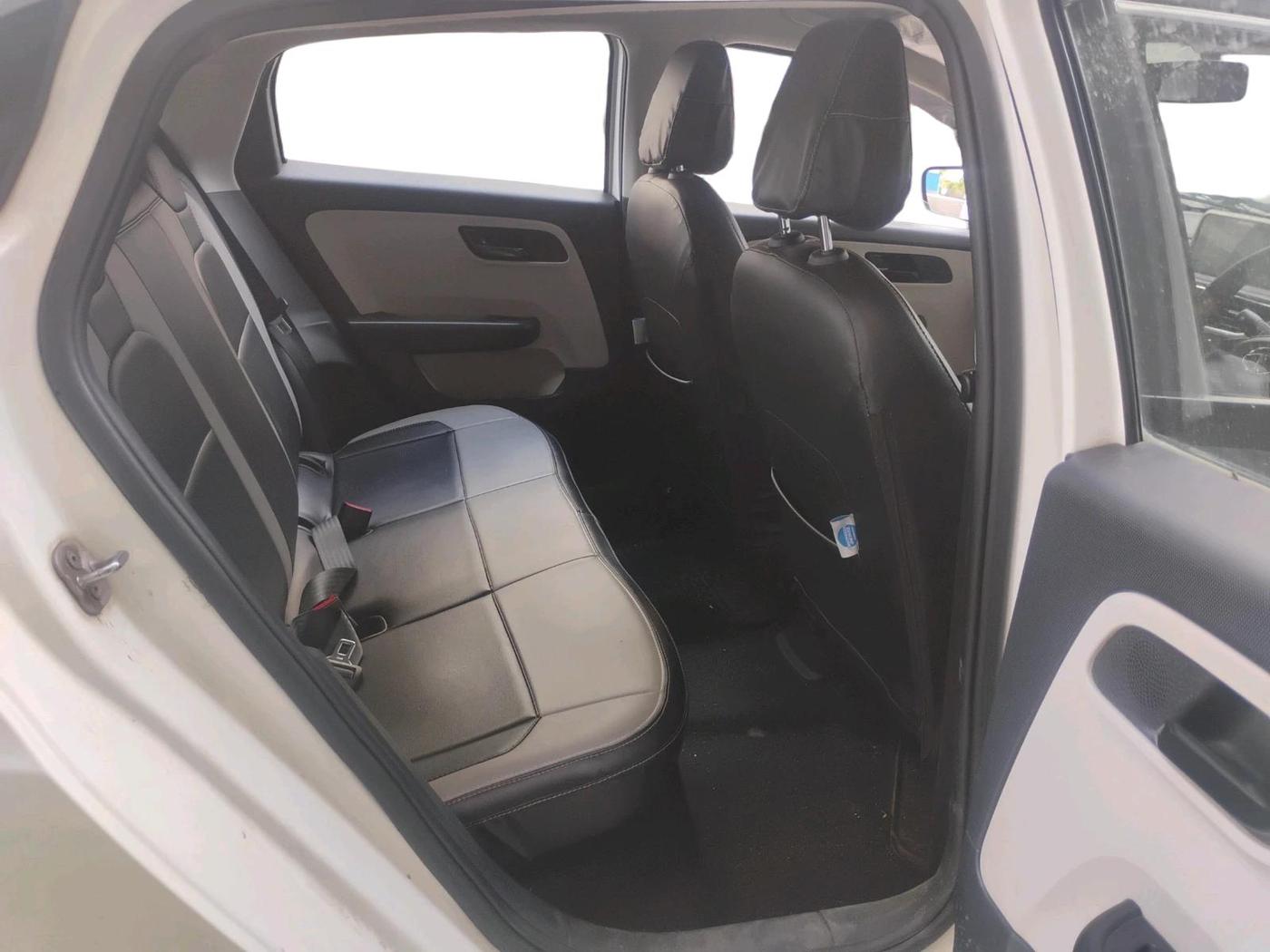 2022 Tata ALTROZ XM PLUS PETROL, Petrol, Manual, 45,490 km, interior