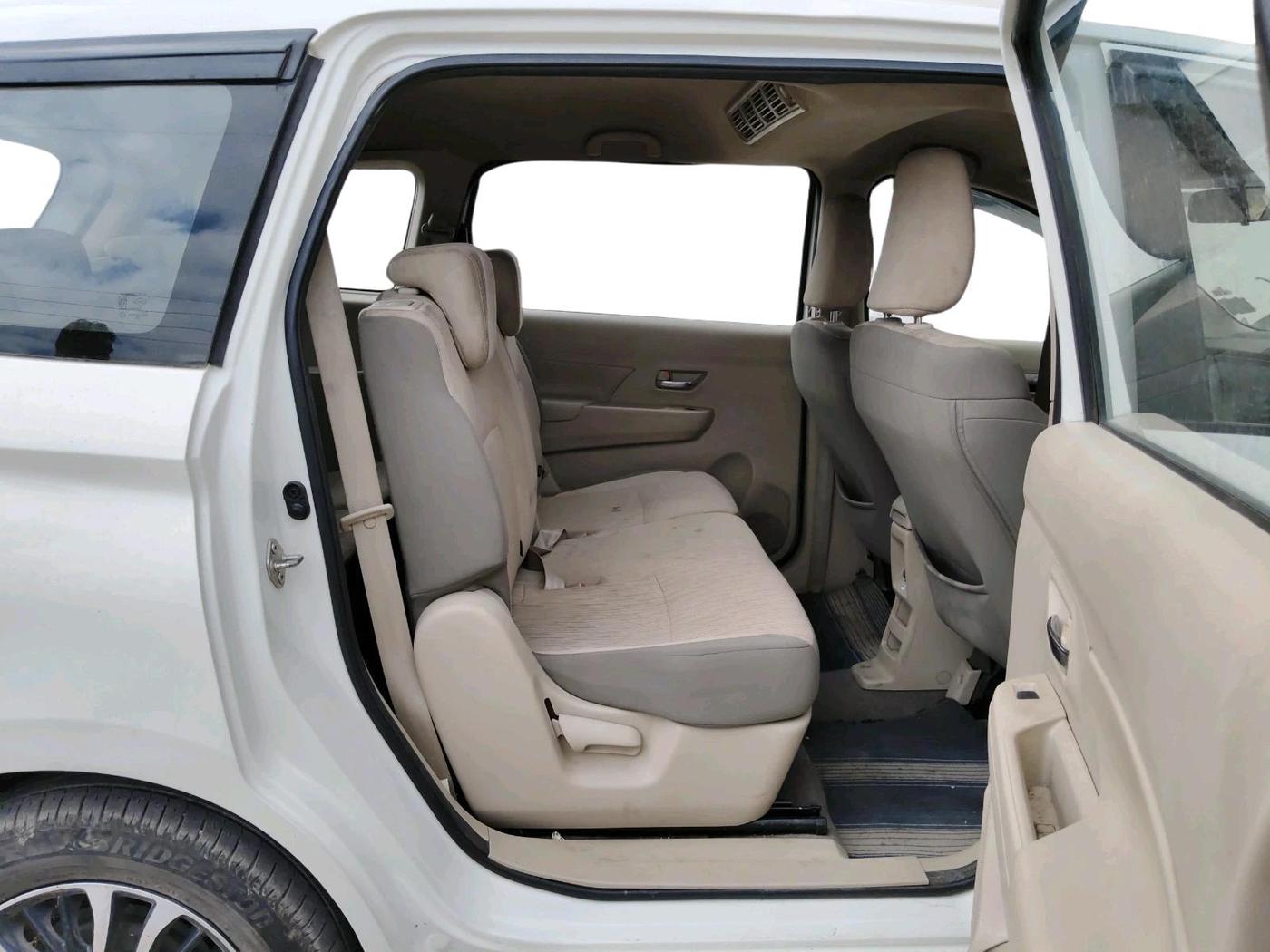 2023 Maruti Ertiga ZXI (O) CNG, CNG, Manual, 75,703 km, interior