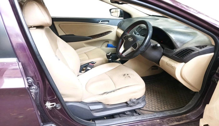 2011 Hyundai Verna FLUIDIC 1.6 VTVT SX OPT, Petrol, Manual, 1,11,727 km, interior