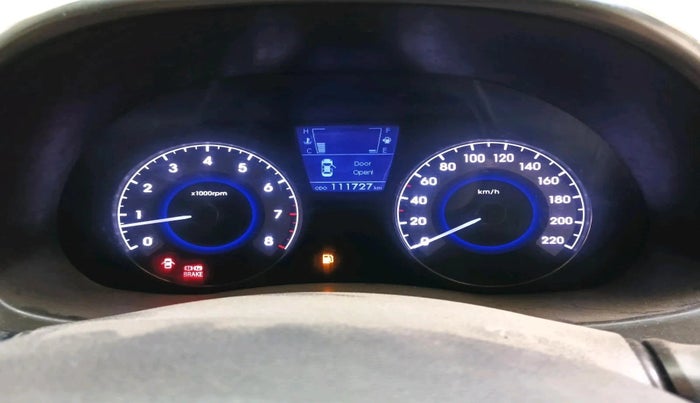 2011 Hyundai Verna FLUIDIC 1.6 VTVT SX OPT, Petrol, Manual, 1,11,727 km, interior