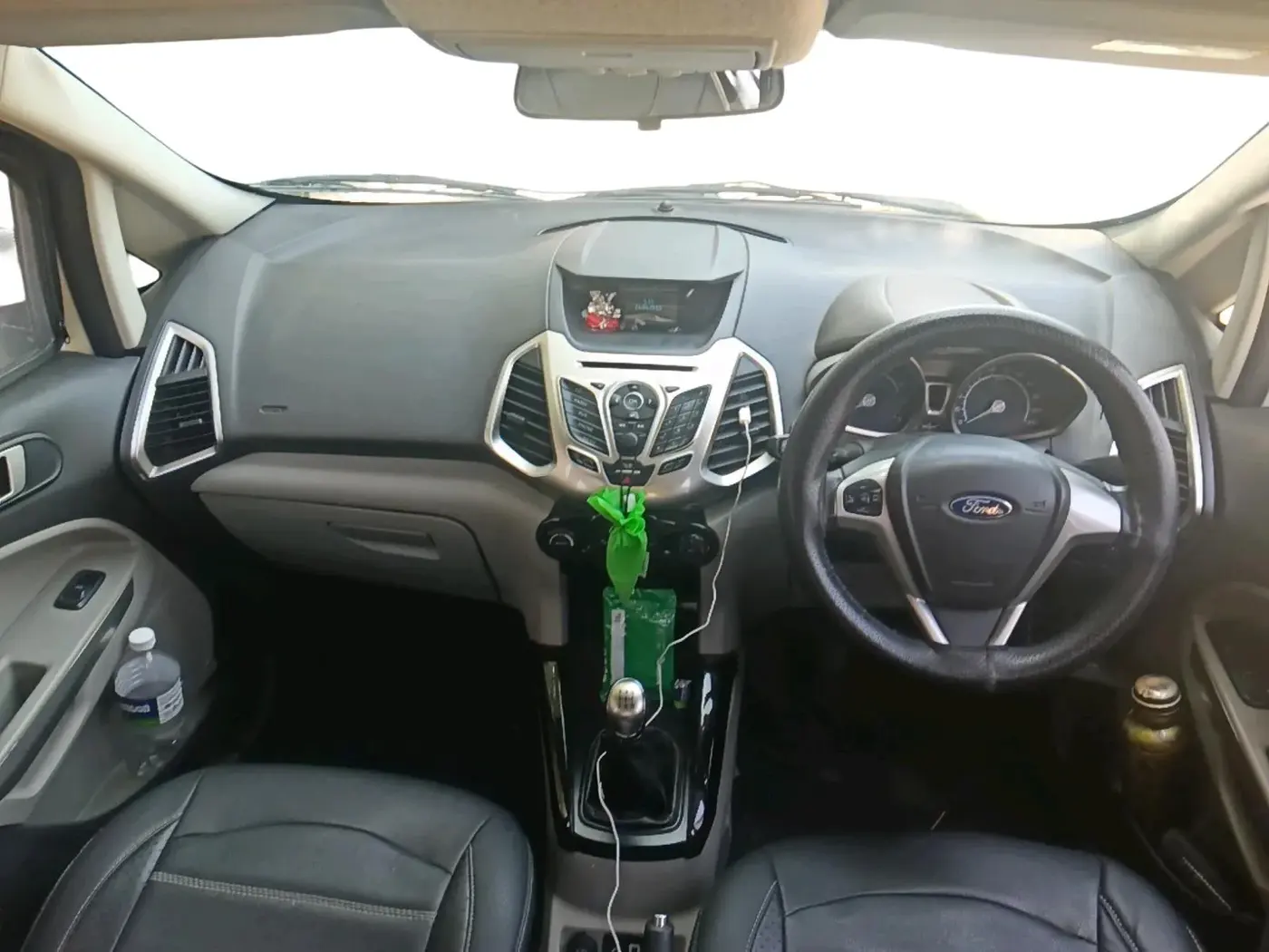 2016 Ford Ecosport TITANIUM 1.5L PETROL, Petrol, Manual, 1,35,654 km, interior