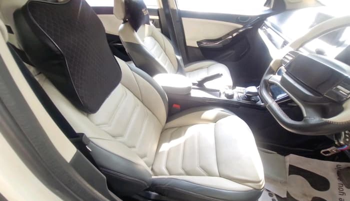 2024 Tata Curvv Pure Plus S 1.2 Petrol 7DCA, Petrol, Automatic, 16,208 km, interior