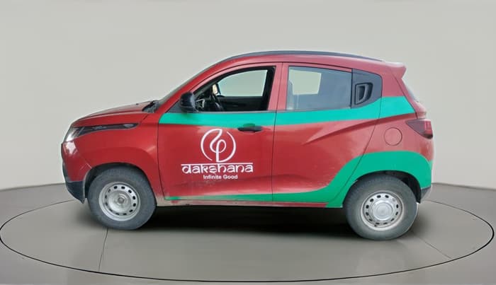 2017 Mahindra Kuv100 K2 D 6 STR, Diesel, Manual, 2,17,208 km, exterior