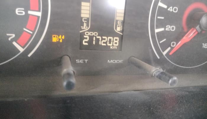 2017 Mahindra Kuv100 K2 D 6 STR, Diesel, Manual, 2,17,208 km, interior