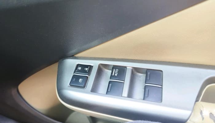 2015 Honda City 1.5L I-DTEC VX, Diesel, Manual, 77,863 km, interior