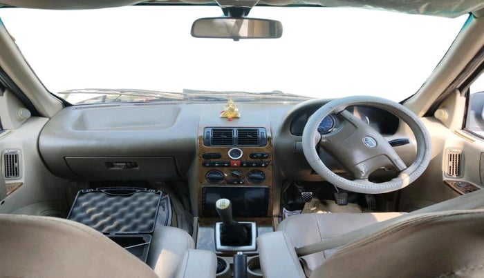 2011 Tata Safari 4X2 EX DICOR 2.2 VTT, Diesel, Manual, 1,04,631 km, interior