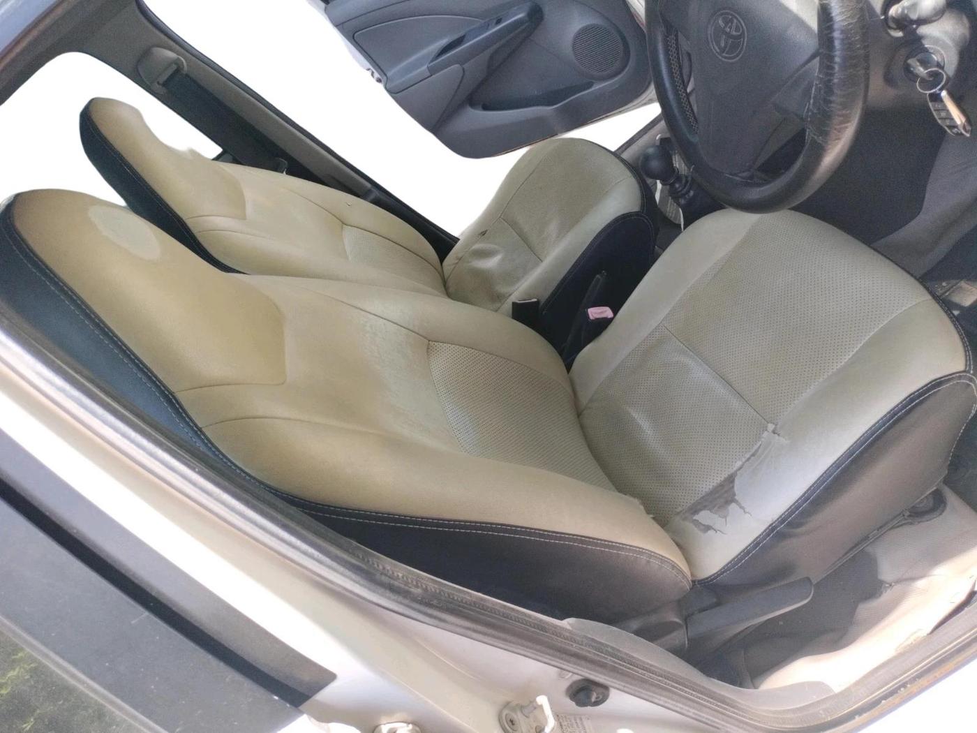 2012 Toyota Etios GD, Diesel, Manual, 1,96,649 km, interior