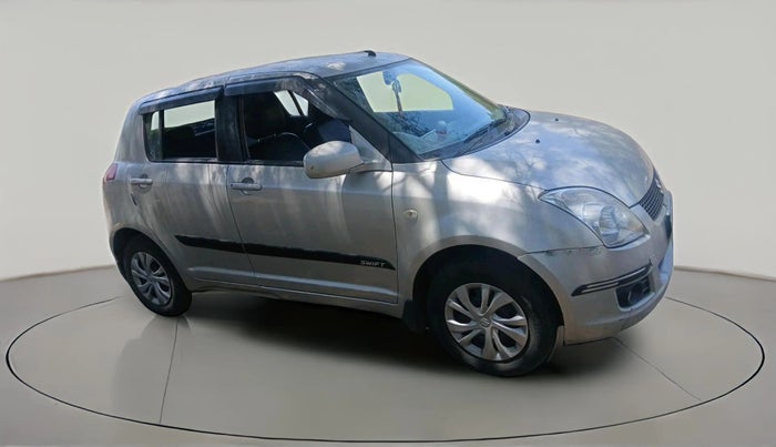 2010 Maruti Swift VXI, CNG, Manual, 1,01,879 km, exterior