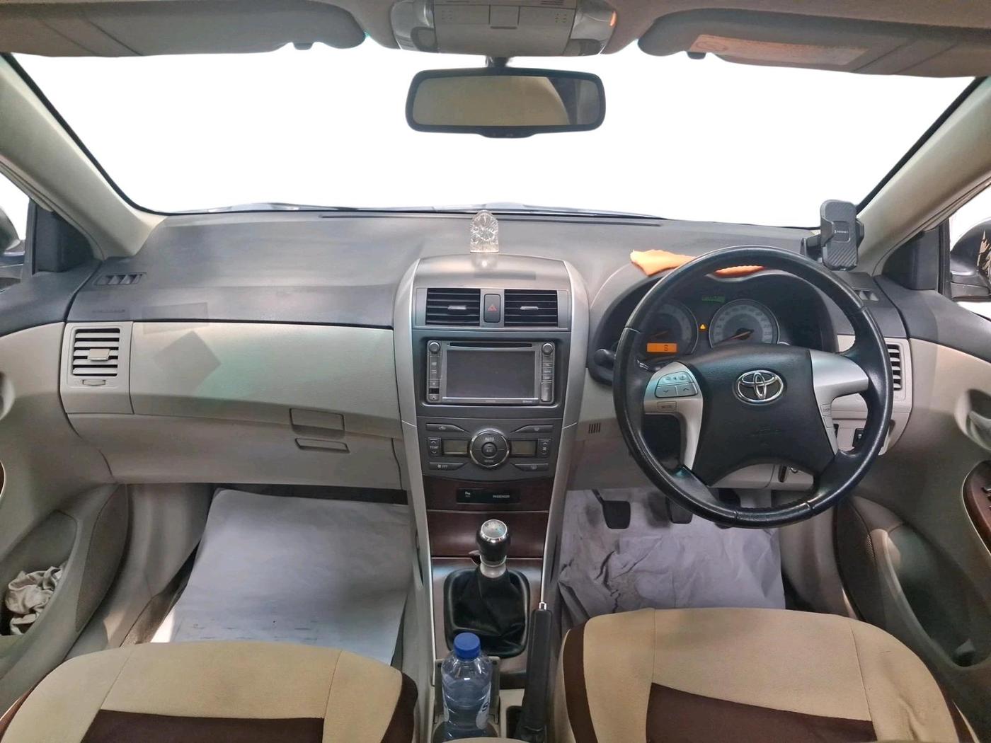 2013 Toyota Corolla Altis G PETROL, Petrol, Manual, 57,261 km, interior