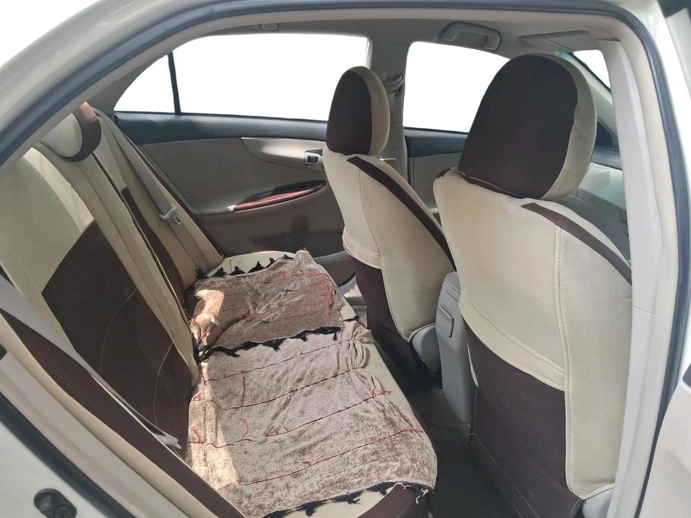 2013 Toyota Corolla Altis G PETROL, Petrol, Manual, 57,261 km, interior