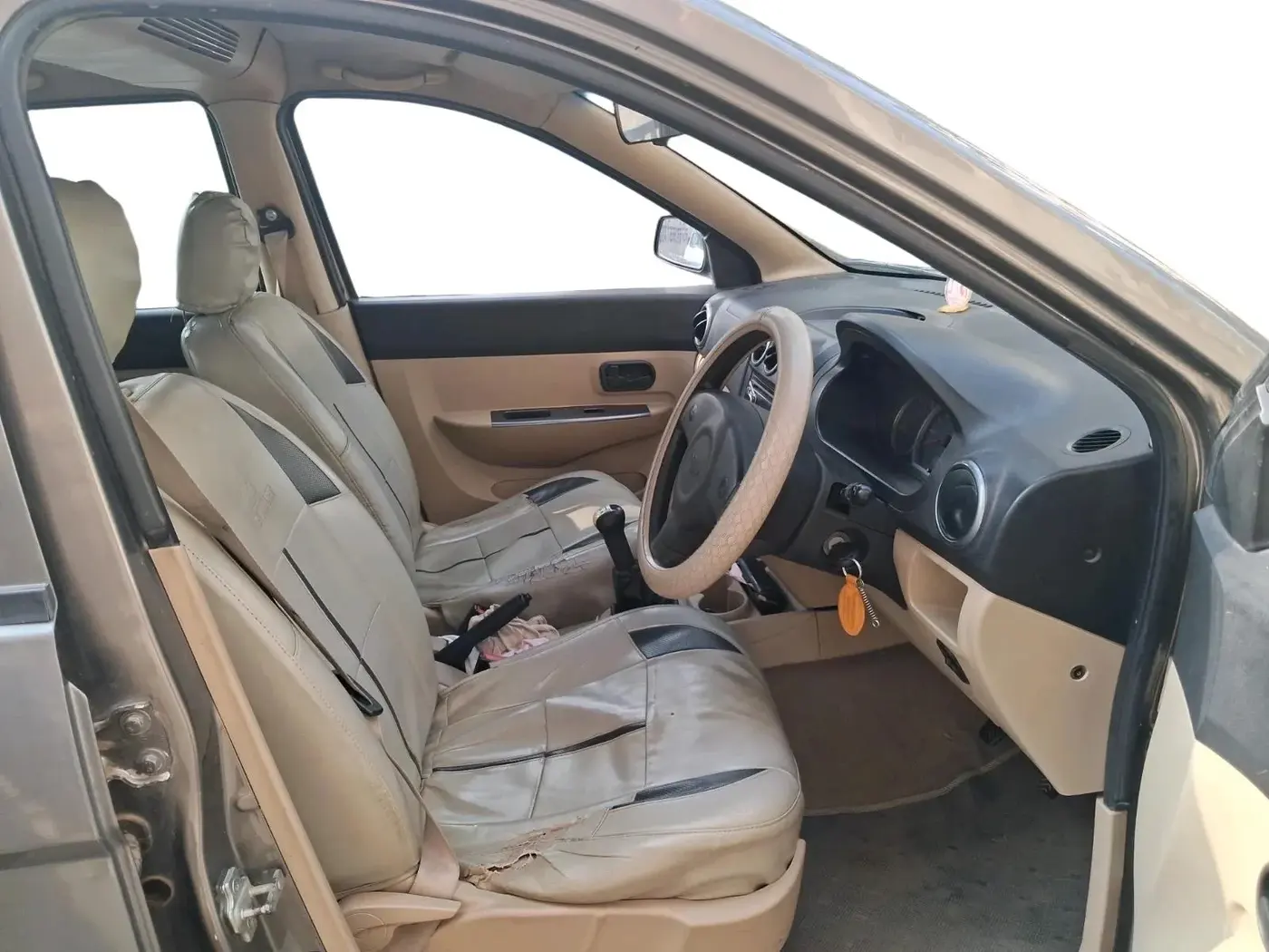 2013 Chevrolet Enjoy 1.3 LS 8 STR, Diesel, Manual, 1,77,572 km, interior