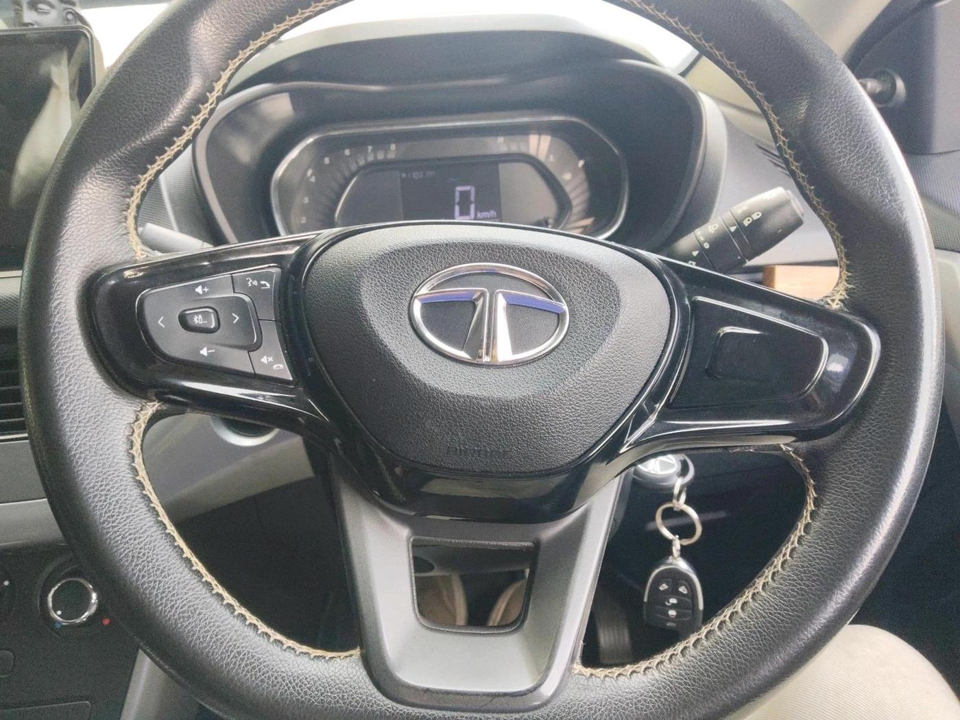 2021 Tata NEXON XE PETROL, Petrol, Manual, 36,466 km, interior