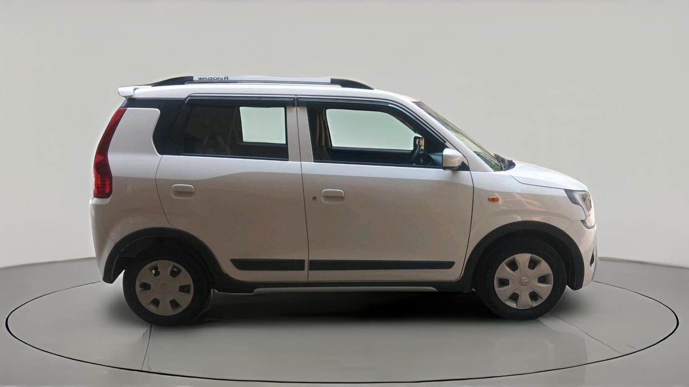 2025 Maruti New Wagon-R VXI 1.0 AMT, Petrol, Automatic, 8,496 km, exterior