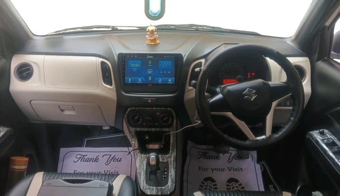 2025 Maruti New Wagon-R VXI 1.0 AMT, Petrol, Automatic, 8,496 km, interior