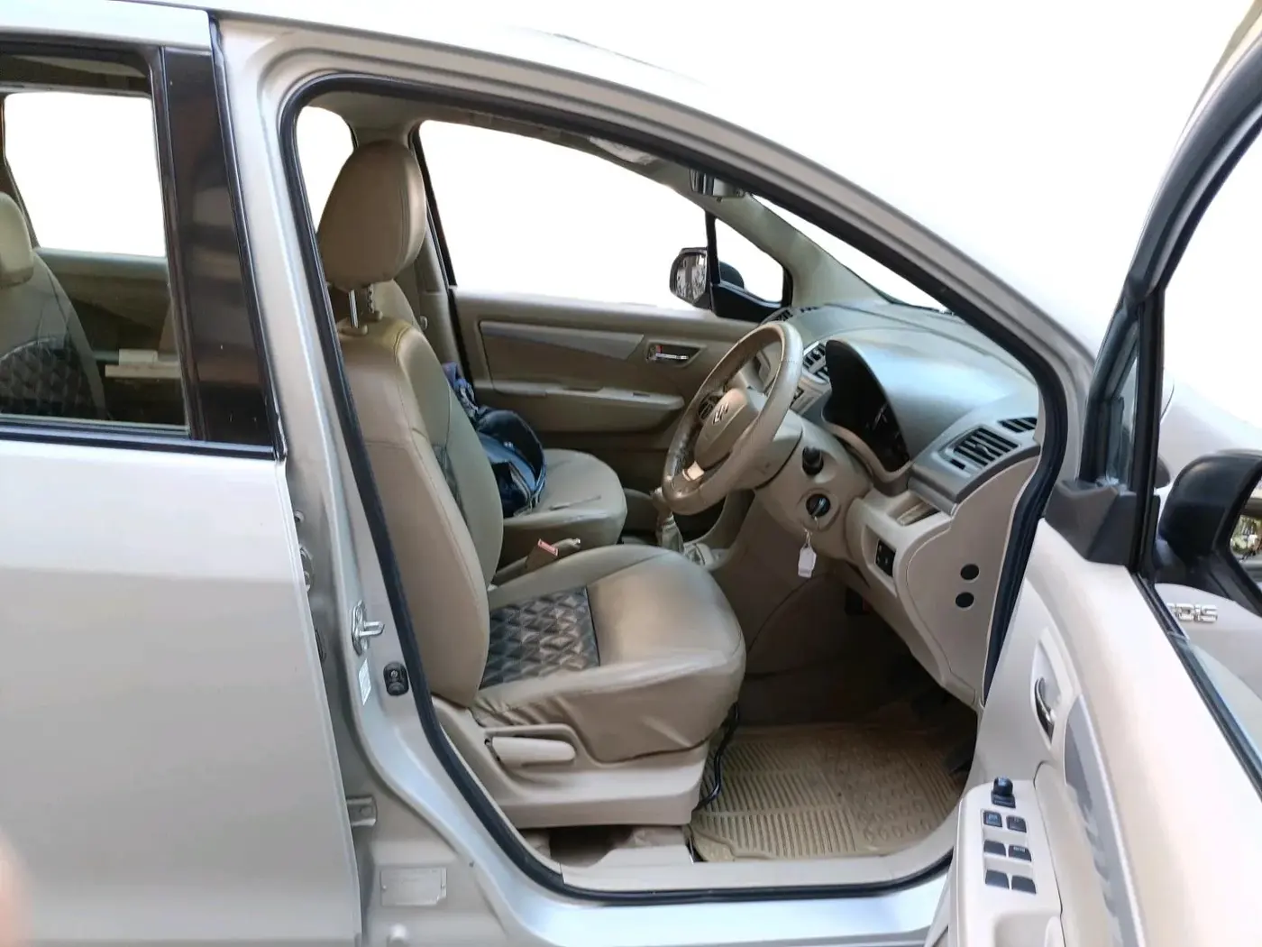 2016 Maruti Ertiga VDI SHVS, Diesel, Manual, 64,497 km, interior