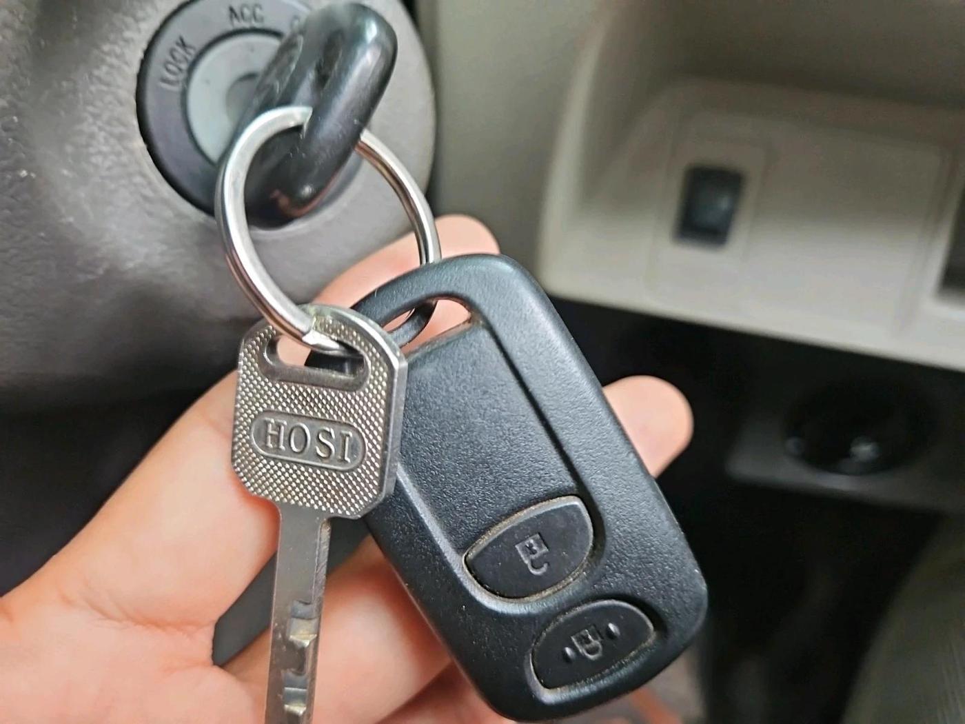 2014 Toyota Etios G, Petrol, Manual, 92,218 km, interior