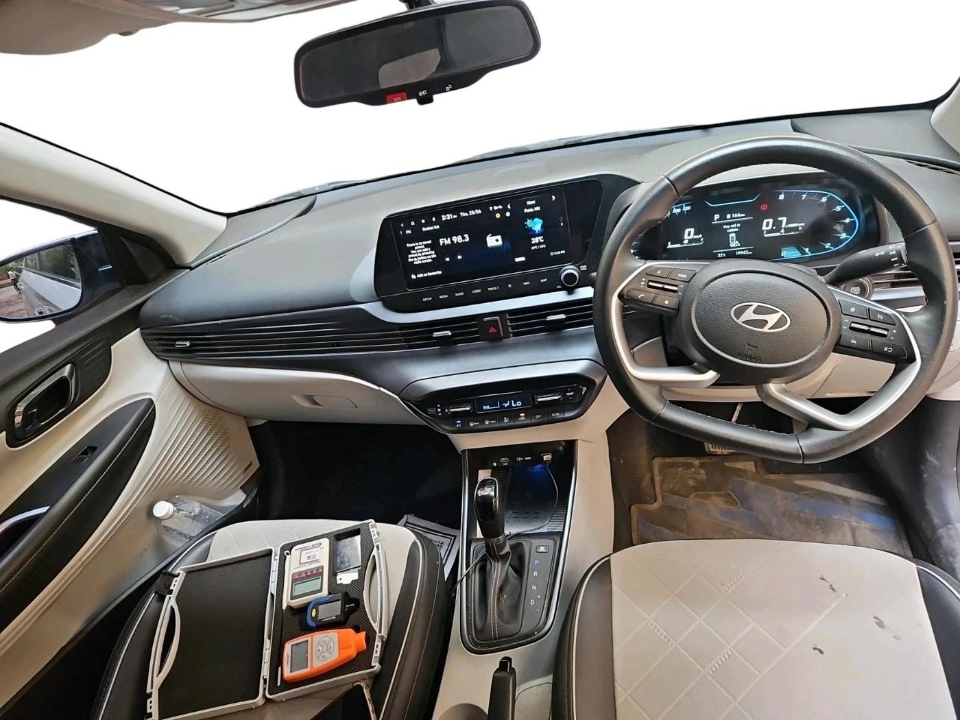 2024 Hyundai NEW I20 ASTA (O) 1.2 IVT, Petrol, Automatic, 19,942 km, interior