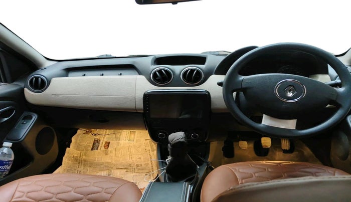 2013 Renault Duster RXL PETROL, Petrol, Manual, 76,412 km, interior