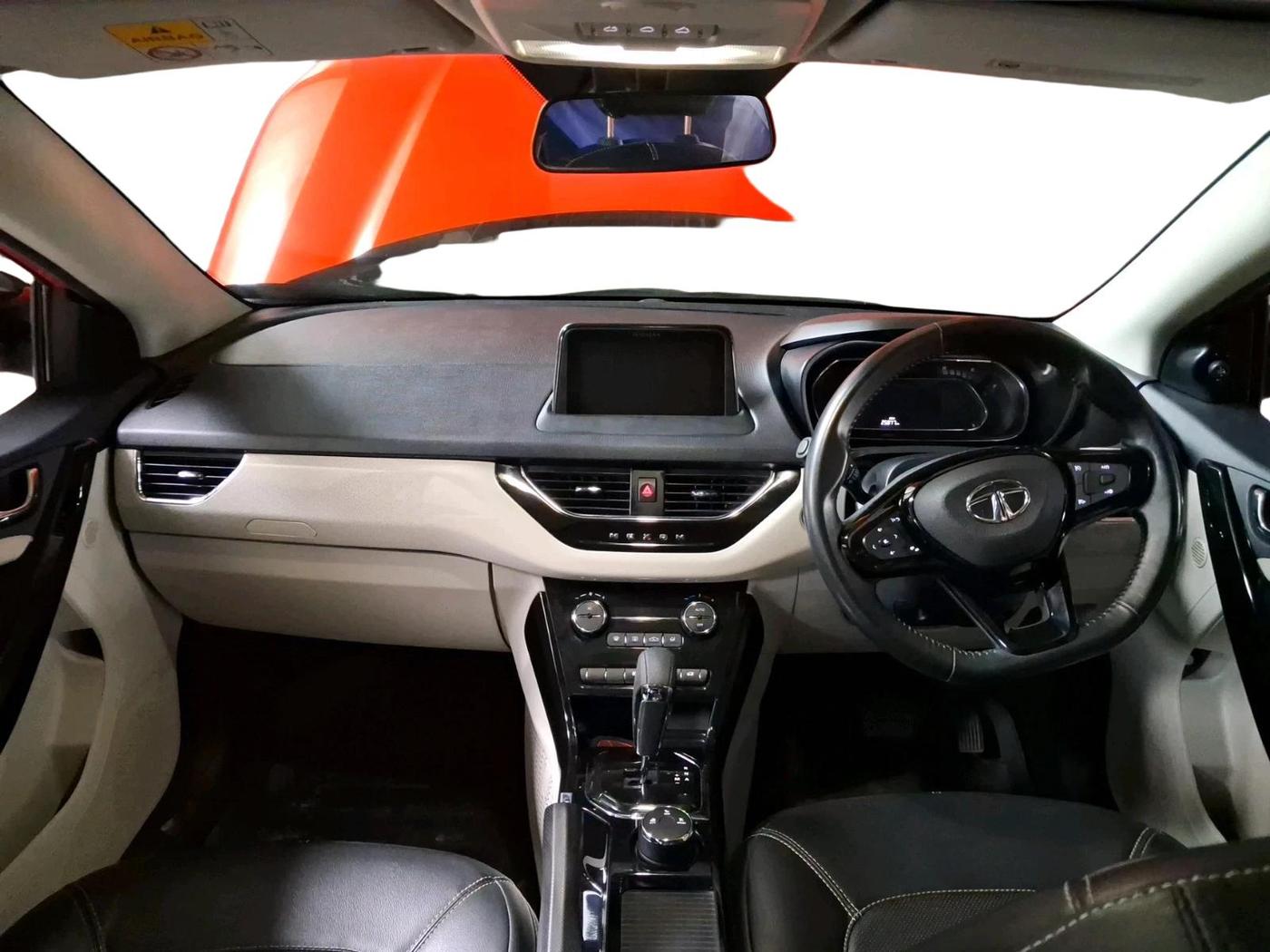 2021 Tata NEXON XZA PLUS SUNROOF PETROL, Petrol, Automatic, 25,877 km, interior