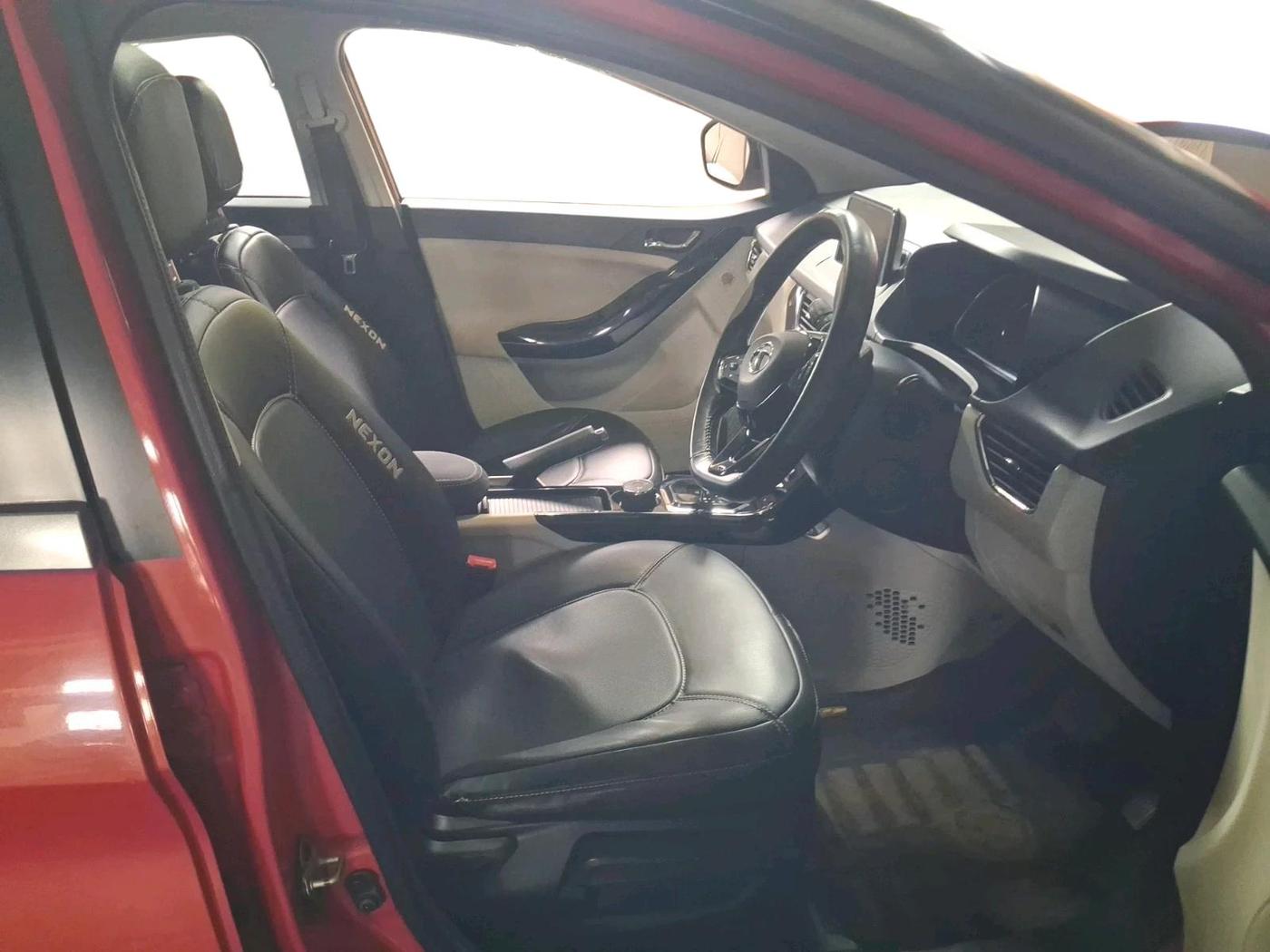 2021 Tata NEXON XZA PLUS SUNROOF PETROL, Petrol, Automatic, 25,877 km, interior