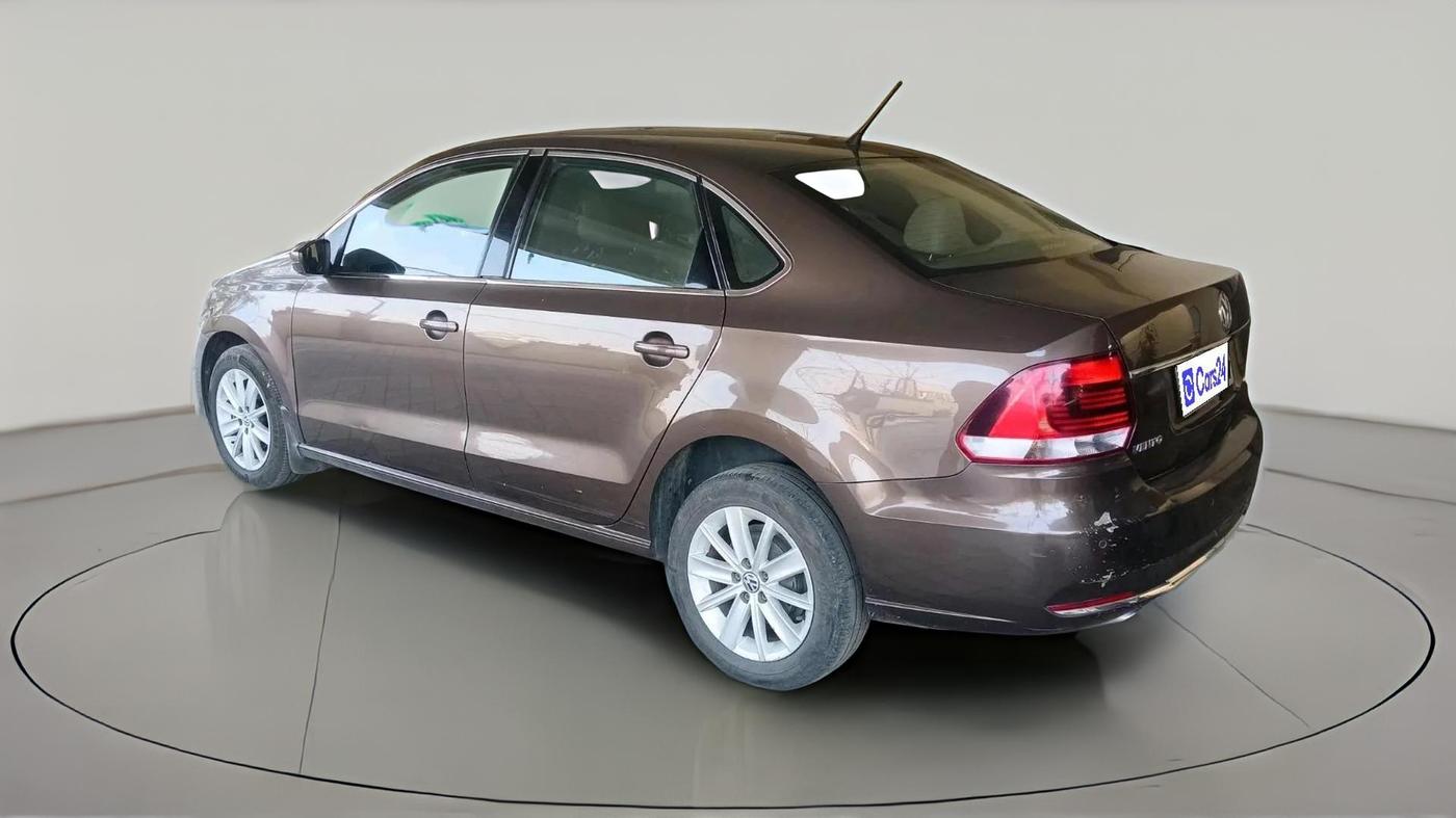 2015 Volkswagen Vento HIGHLINE 1.5 AT, Diesel, Automatic, 1,95,328 km, exterior