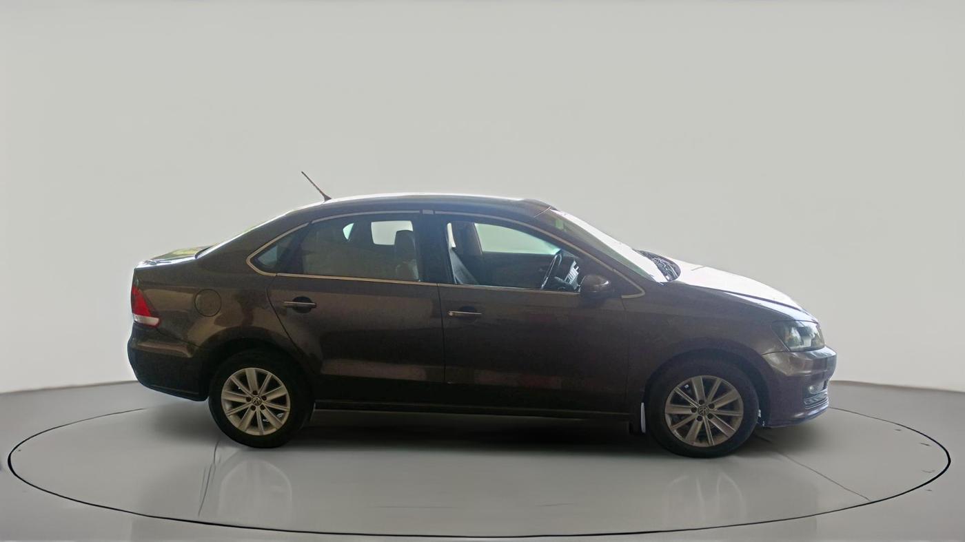 2015 Volkswagen Vento HIGHLINE 1.5 AT, Diesel, Automatic, 1,95,328 km, exterior