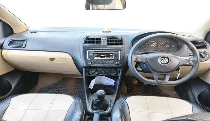 2016 Volkswagen Ameo COMFORTLINE 1.2L, Petrol, Manual, 61,196 km, interior