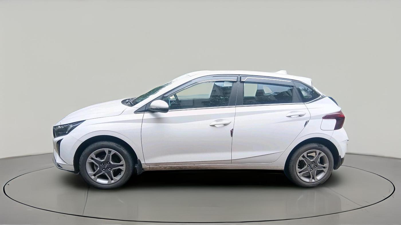 2026 Hyundai NEW I20 Sportz (O) 1.2 IVT, Petrol, Automatic, 3,608 km, exterior