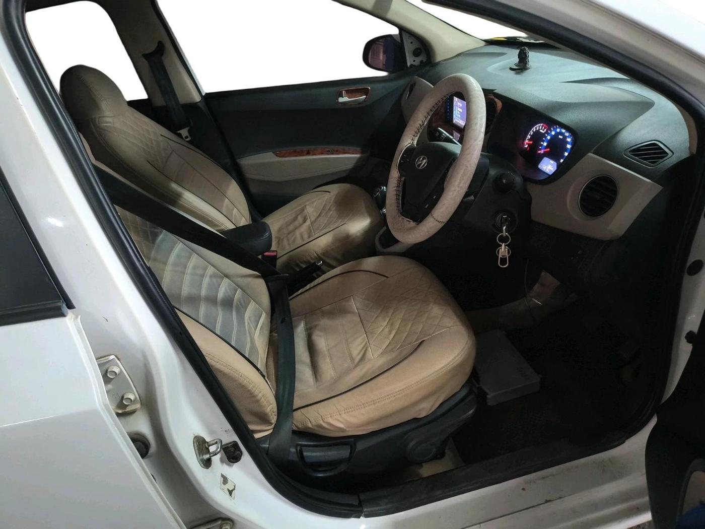 2015 Hyundai Xcent S 1.2, Petrol, Manual, 1,14,010 km, interior
