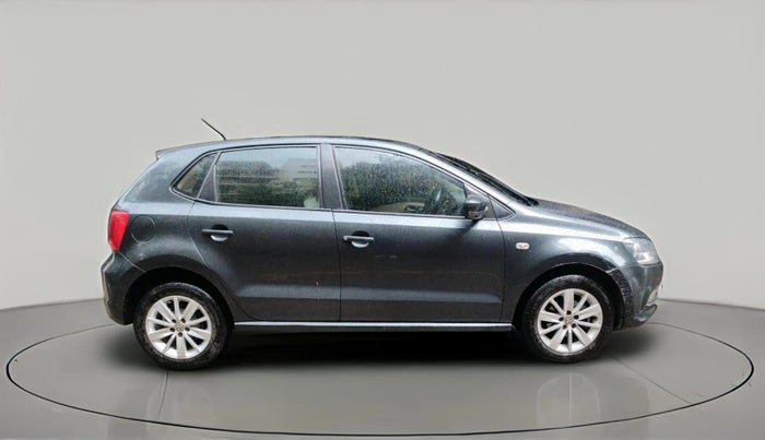 2014 Volkswagen Polo HIGHLINE1.2L, Petrol, Manual, 1,37,764 km, exterior