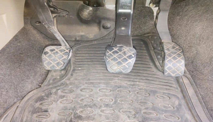 2012 Skoda Fabia AMBITION PLUS 1.2 TDI CR, Diesel, Manual, 1,27,500 km, interior