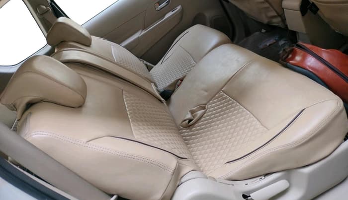 2021 Maruti Ertiga VXI CNG, CNG, Manual, 3,86,835 km, interior