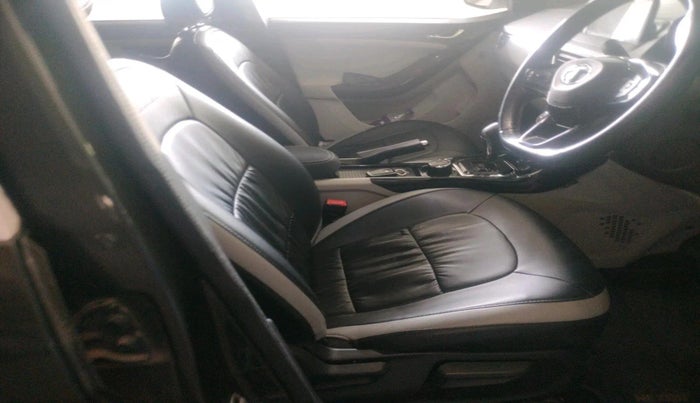 2020 Tata NEXON XZA PLUS (O) PETROL, Petrol, Automatic, 47,973 km, interior