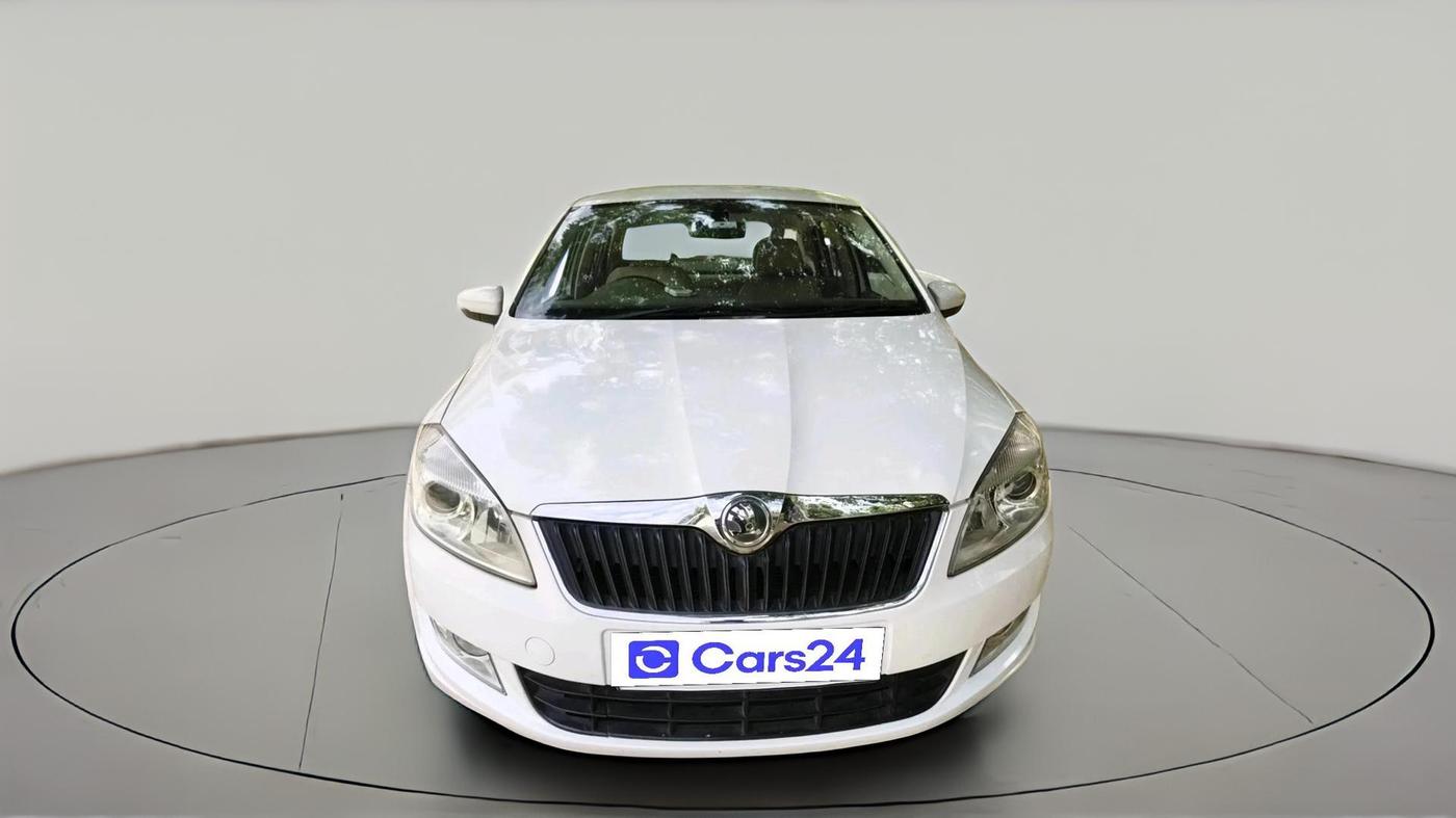 2016 Skoda Rapid 1.6 MPI STYLE PLUS AT, Petrol, Automatic, 39,923 km, exterior