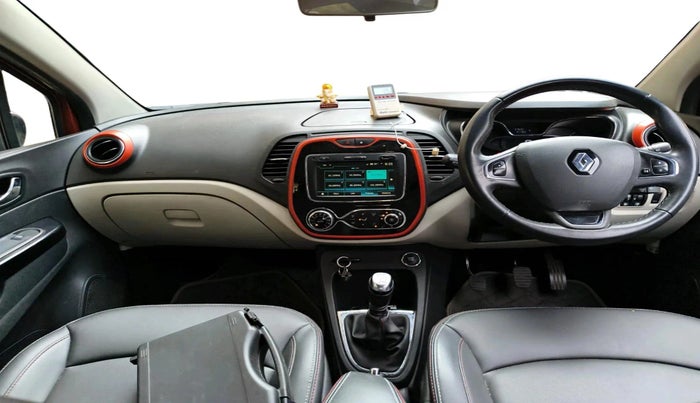 2019 Renault Captur PLATINE DIESEL DUAL TONE, Diesel, Manual, 57,635 km, interior