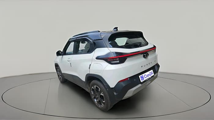 2026 Tata PUNCH Accomplished Plus (S) CNG AMT, CNG, Automatic, 2,804 km, exterior