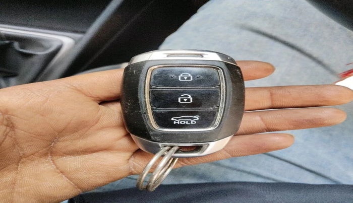 2018 Hyundai Verna 1.6 VTVT SX O, Petrol, Manual, 70,095 km, interior