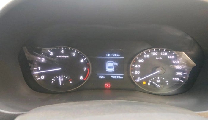 2018 Hyundai Verna 1.6 VTVT SX O, Petrol, Manual, 70,095 km, interior