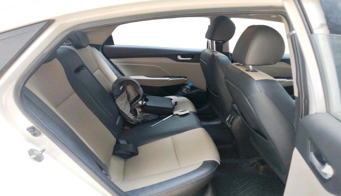 2018 Hyundai Verna 1.6 VTVT SX O, Petrol, Manual, 70,095 km, interior