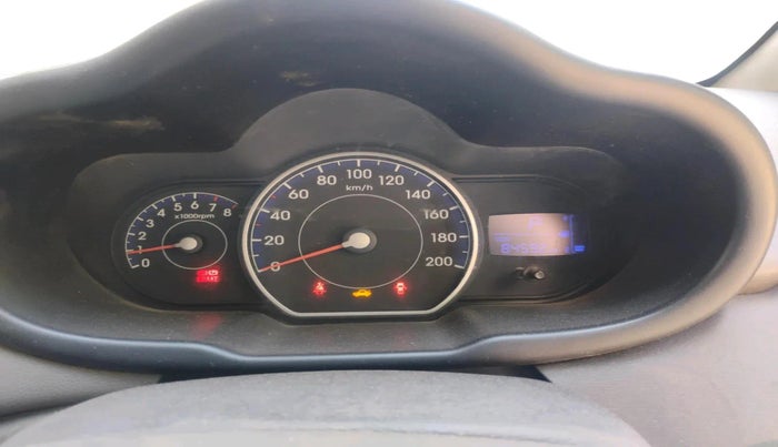 2011 Hyundai i10 SPORTZ 1.2 AT, CNG, Automatic, 84,592 km, interior