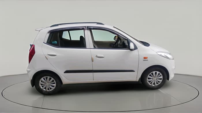 2014 Hyundai i10 SPORTZ 1.1, Petrol, Manual, 49,257 km, exterior