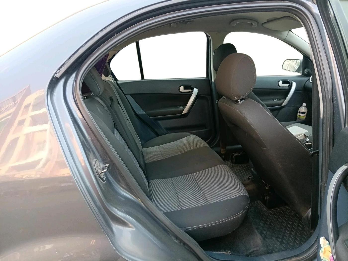 2012 Ford Fiesta Classic SXI 1.6 PETROL, Petrol, Manual, 1,07,866 km, interior