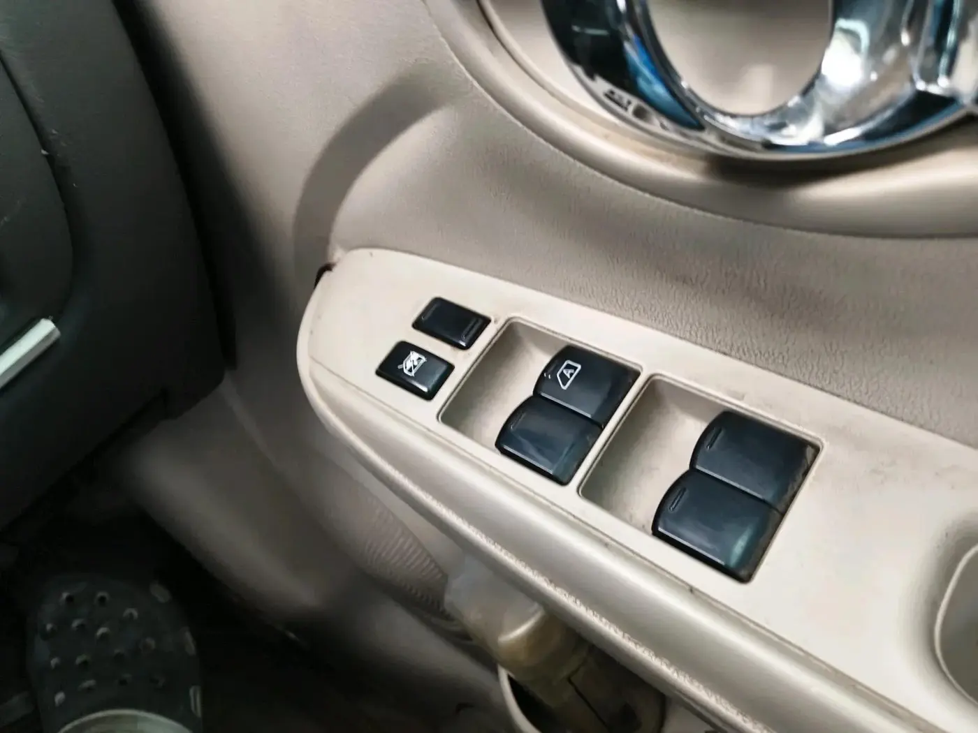 2013 Nissan Sunny XL CVT, Petrol, Automatic, 1,64,697 km, interior