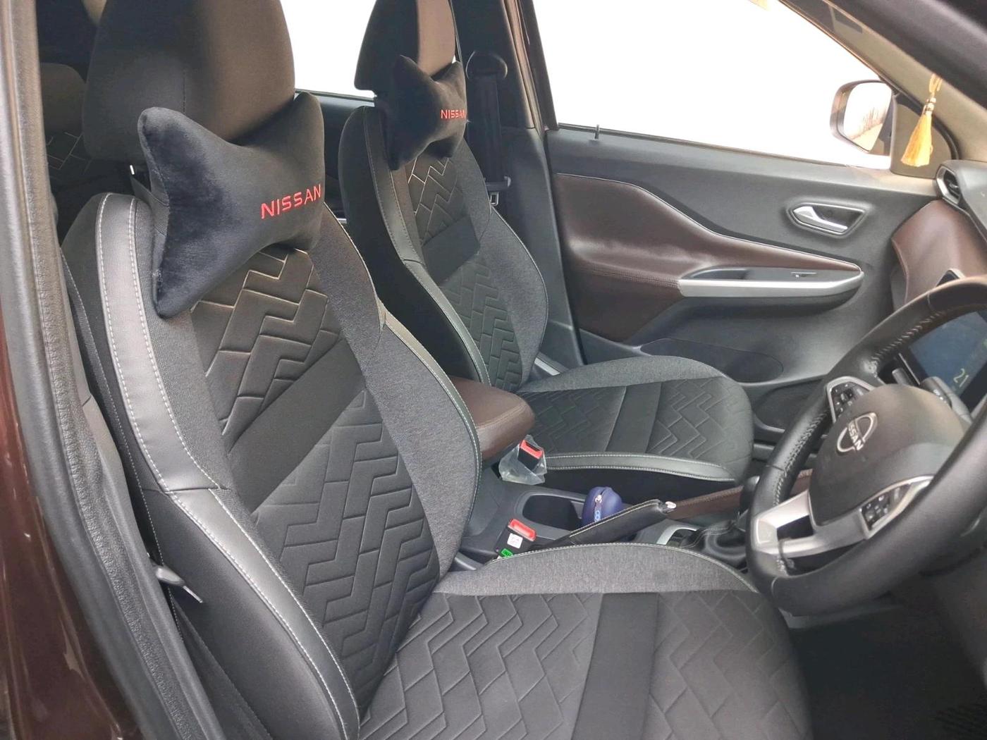 2023 Nissan MAGNITE XV PREMIUM TURBO CVT DUAL TONE, Petrol, Automatic, 11,217 km, interior