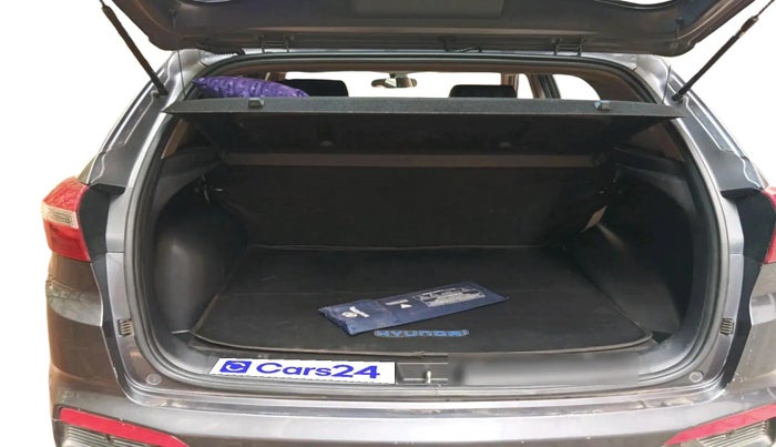 2016 Hyundai Creta SX PLUS 1.6 PETROL, Petrol, Manual, 58,219 km, exterior