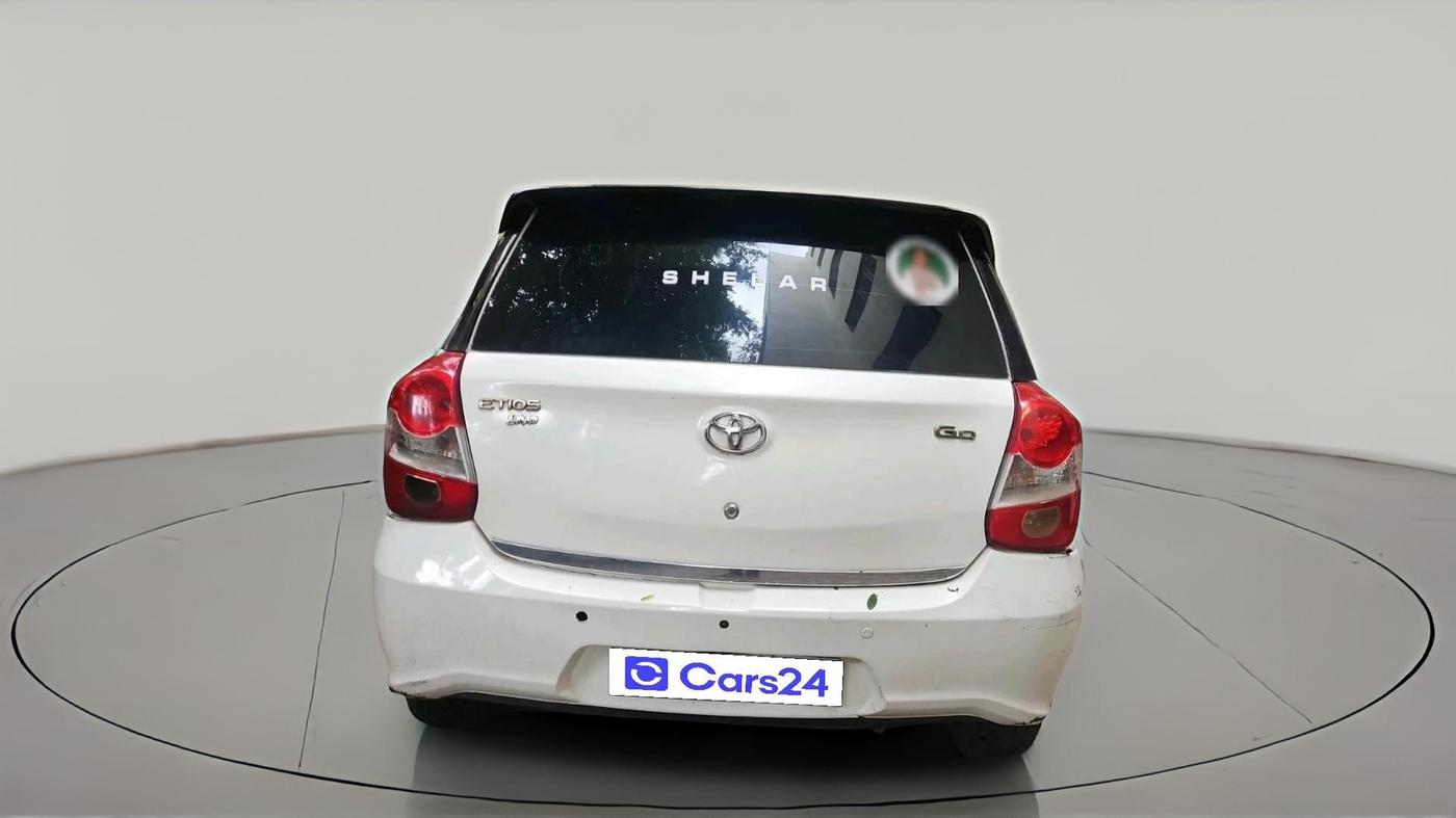 2013 Toyota Etios Liva GD, Diesel, Manual, 1,40,586 km, exterior